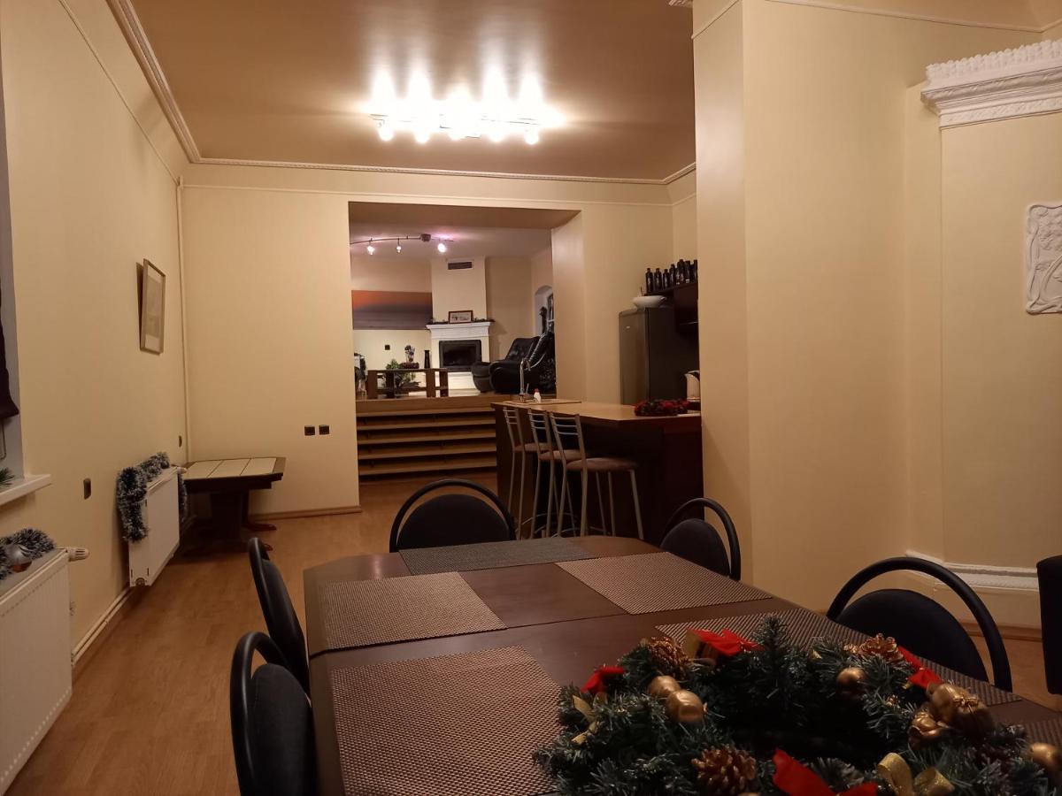 Villa Figaro Ventspils Exterior foto