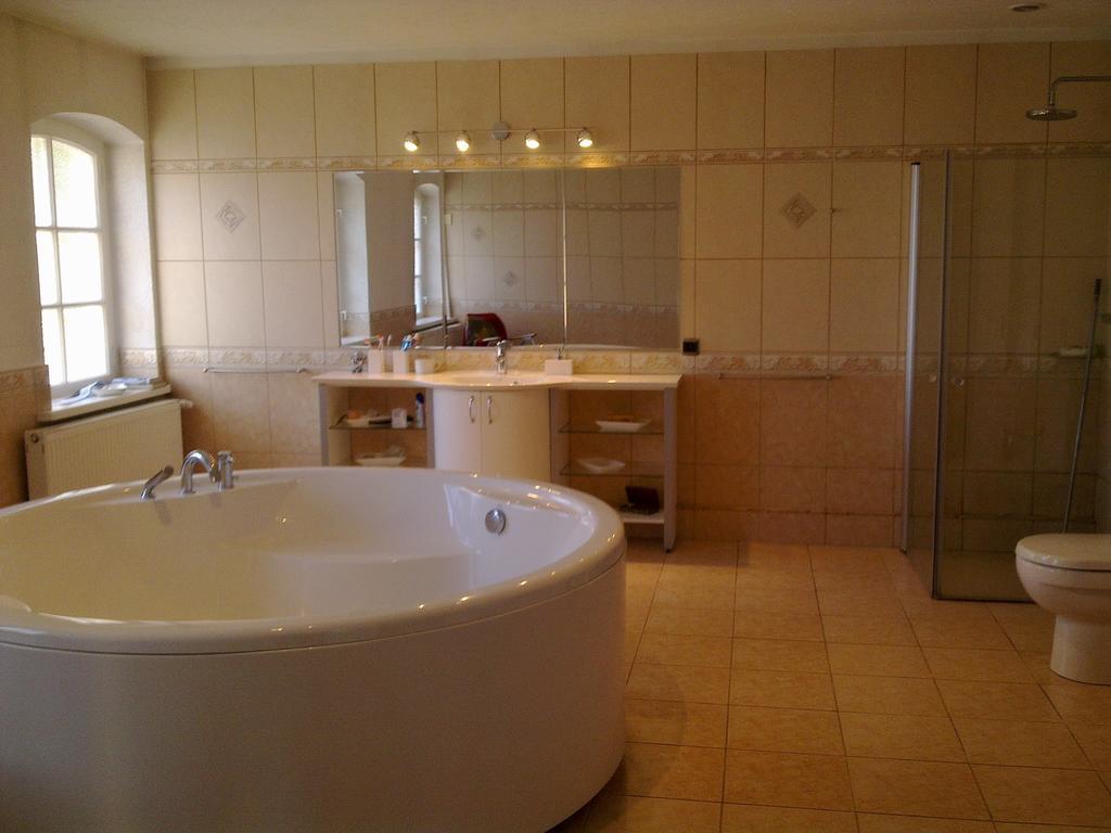 Villa Figaro Ventspils Zimmer foto